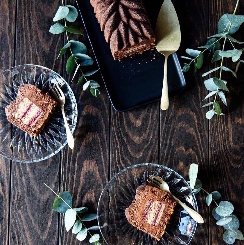 Bûche à la châtaigne et aux griottes