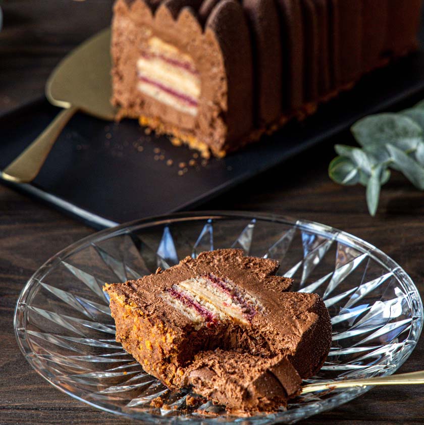 Bûche à la châtaigne et aux griottes