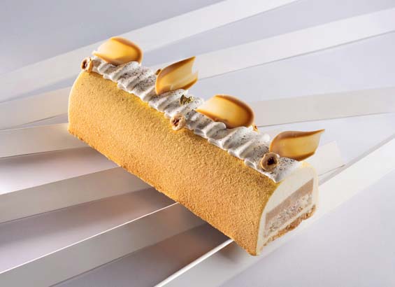 Bûche poire coing et noisettes