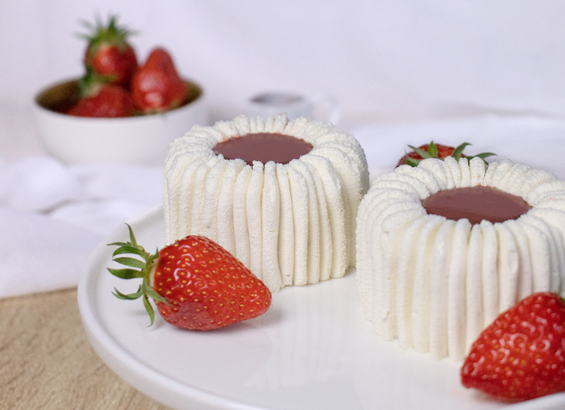 Charlottes aux fraises individuelles