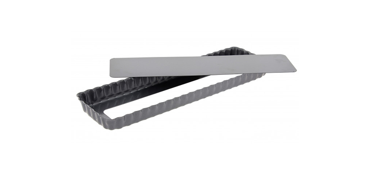 Moule Anti Adhésif Tarte Rectangle Fond Amovible 35,6 x 10,2 cm x H 2,7 cm De Buyer