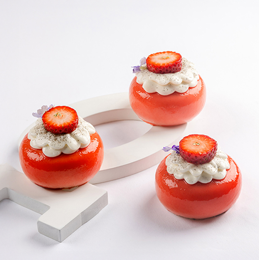 Entremets fraise et coco