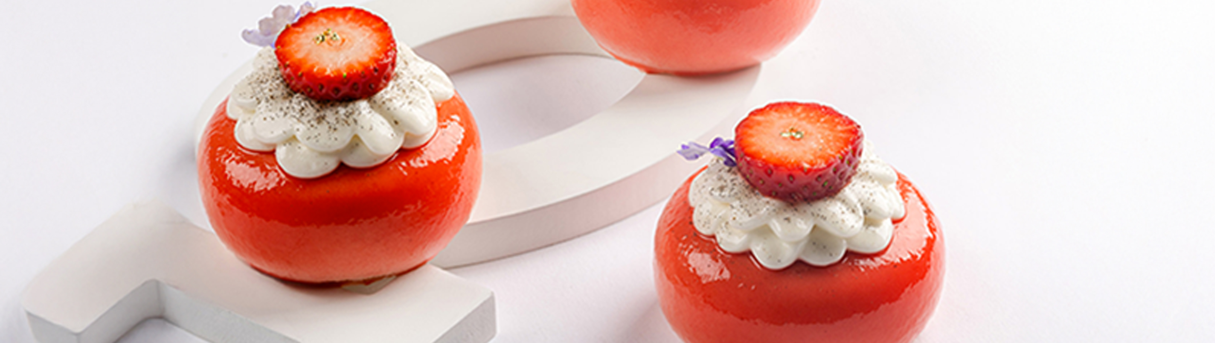 Entremets fraise et coco