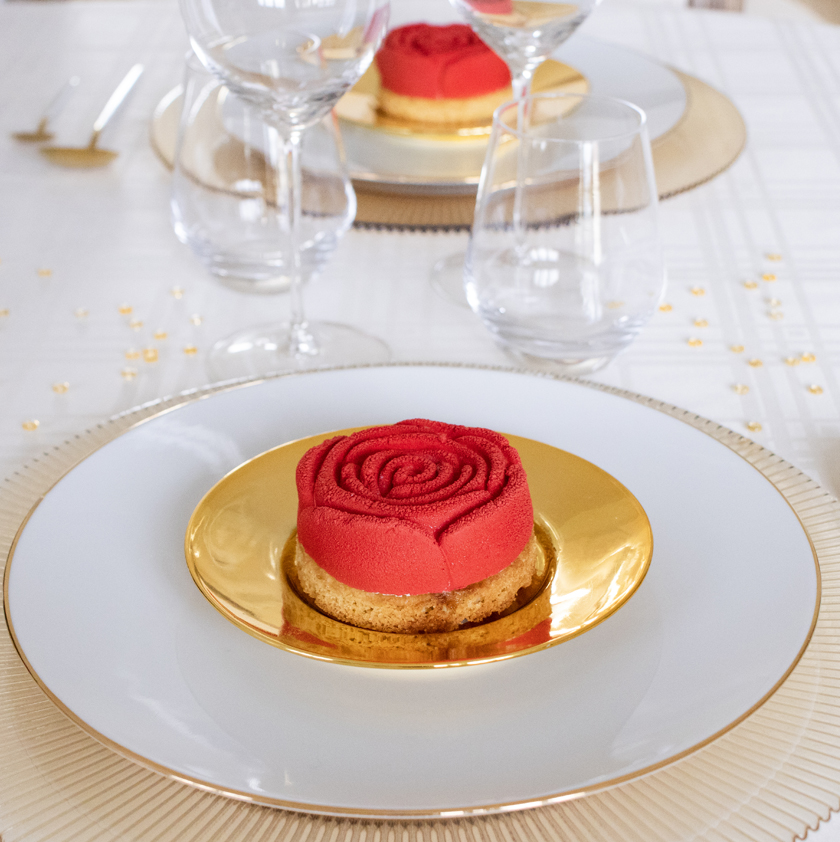 Entremets rose vanille et framboise
