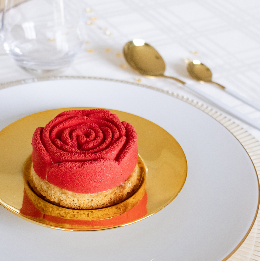 Entremets rose vanille et framboise