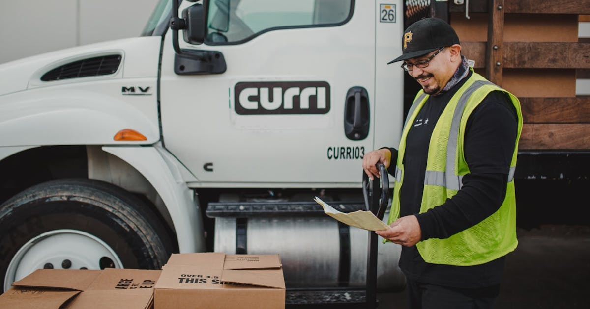 Curri: On-Demand Construction Materials Delivery Service