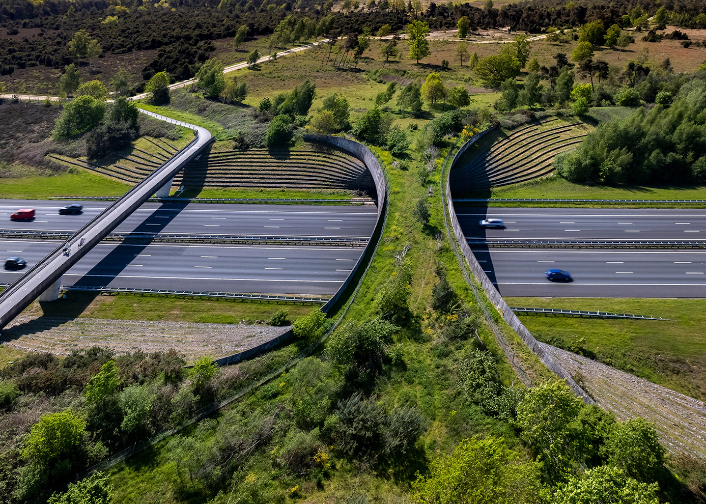Large Infrastructure Strategies for Reintegration of Large-Scale Infrastructure Projects ...