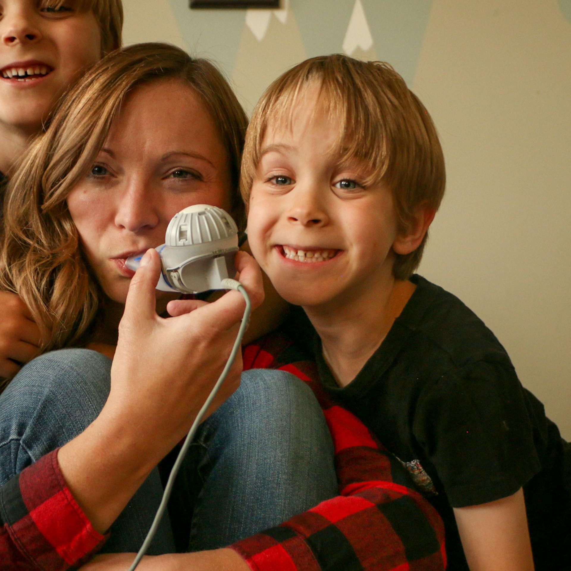 Image of Megan Parker and her children