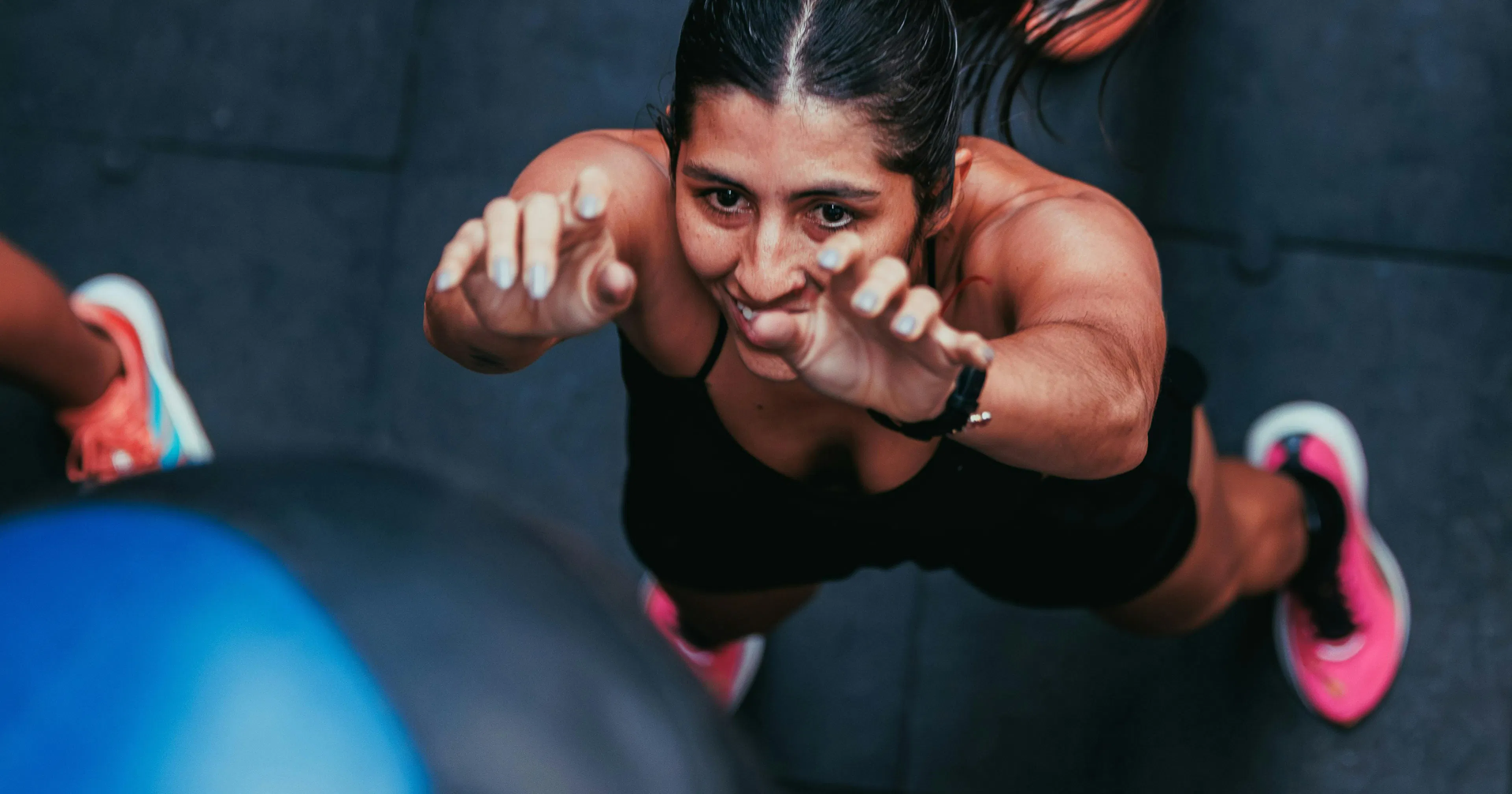 Woman doing Hyrox