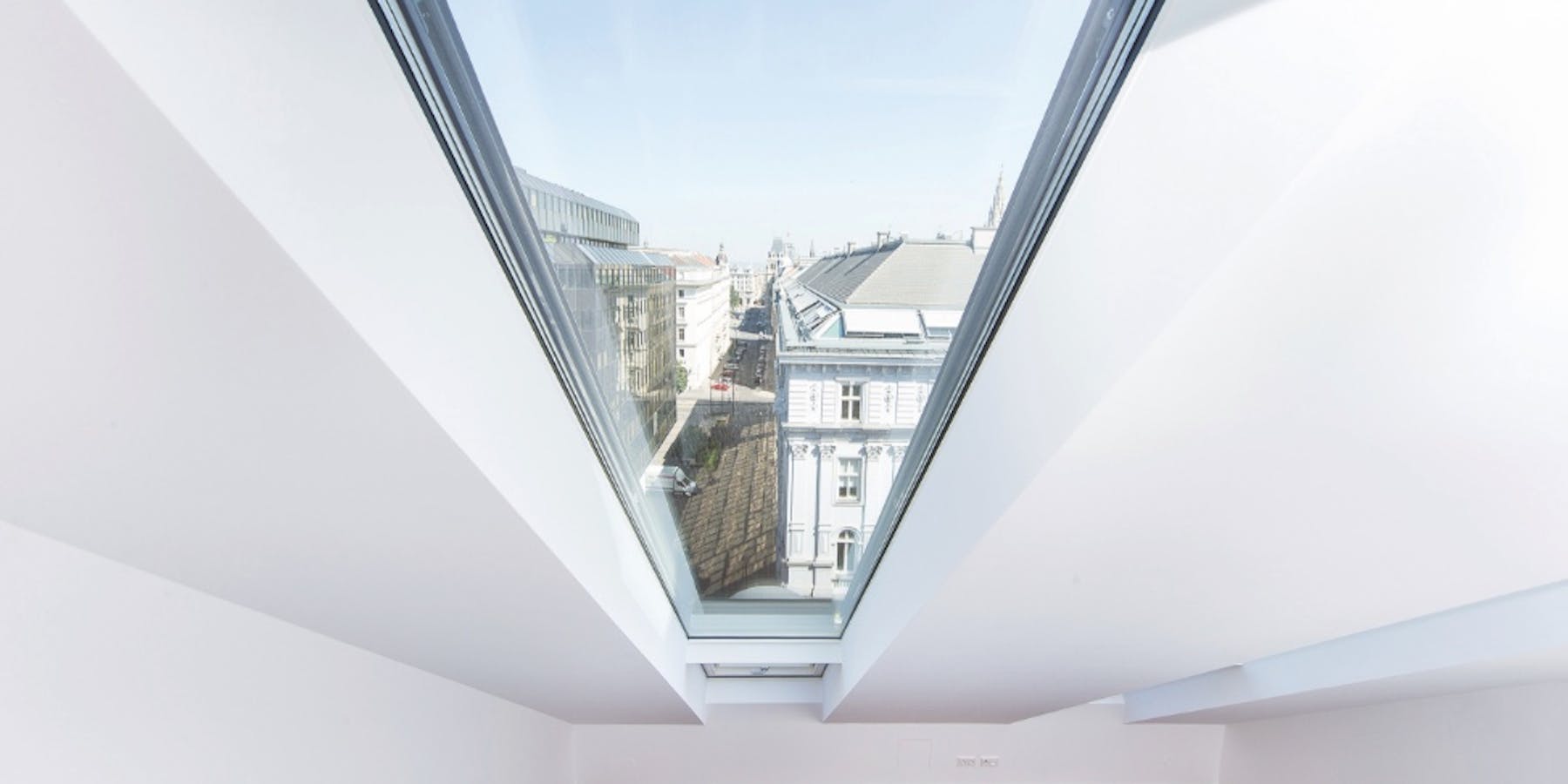 Fakro Dachfenster Ausblick auf Wien