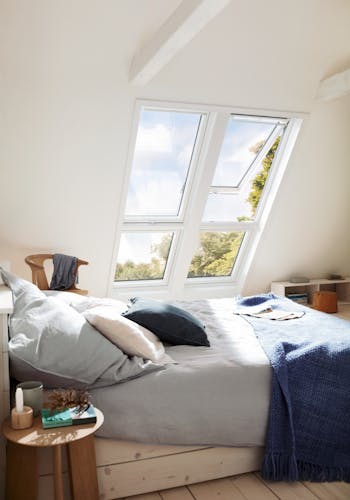 Velux Lichtband - Bodentiefe Dachfenster