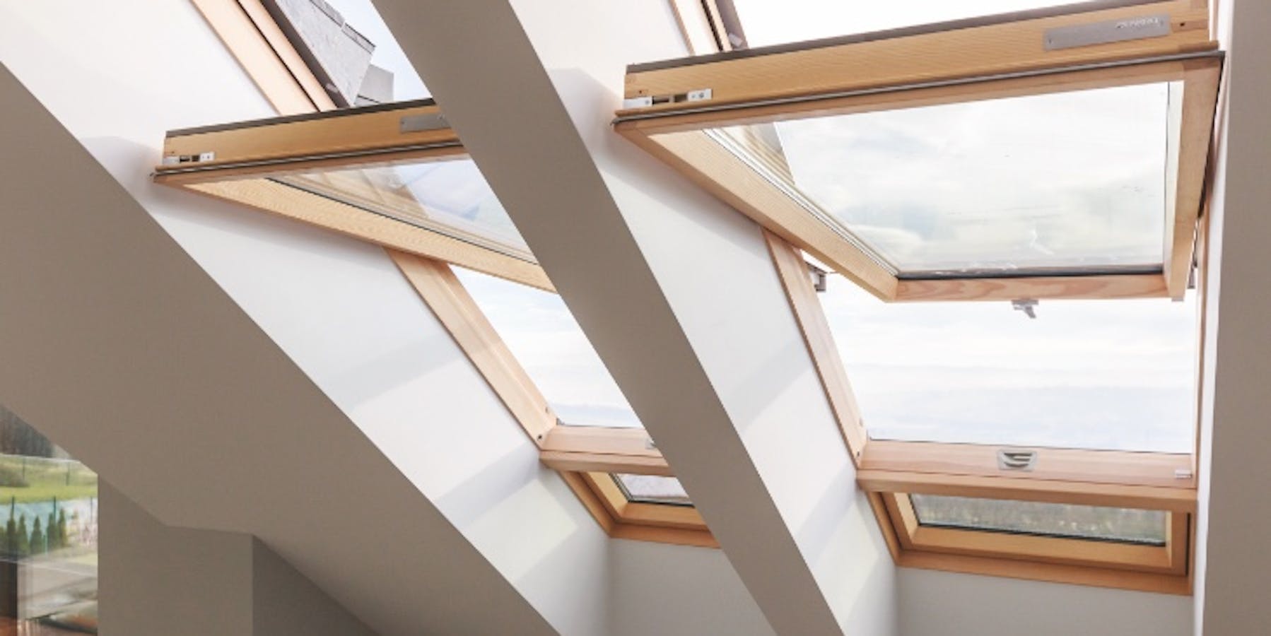 Das Schwingfenster bietet eine unkomplizierte Dachfensterlösung für jeden