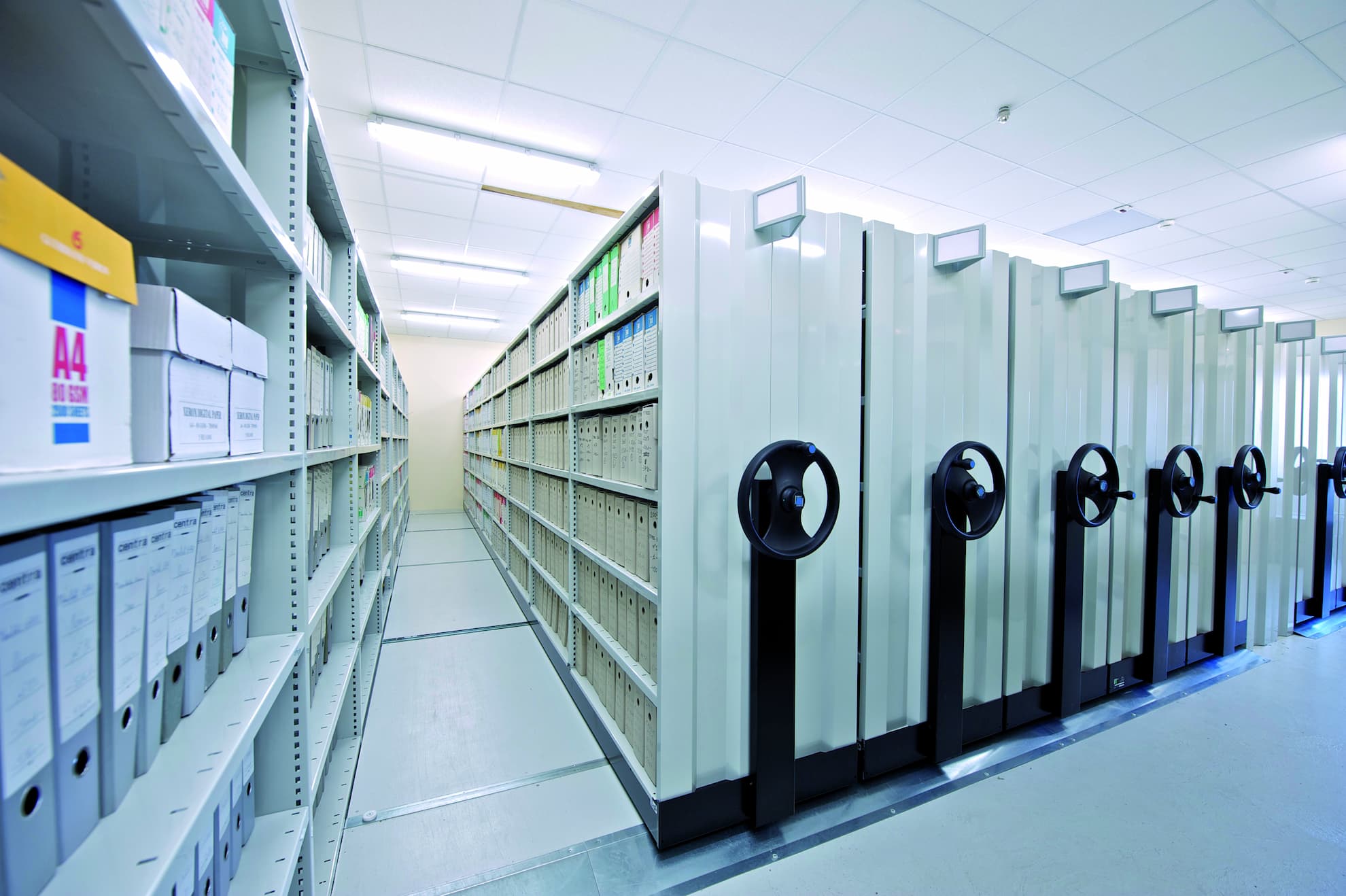 Rayonnage mobile à volants