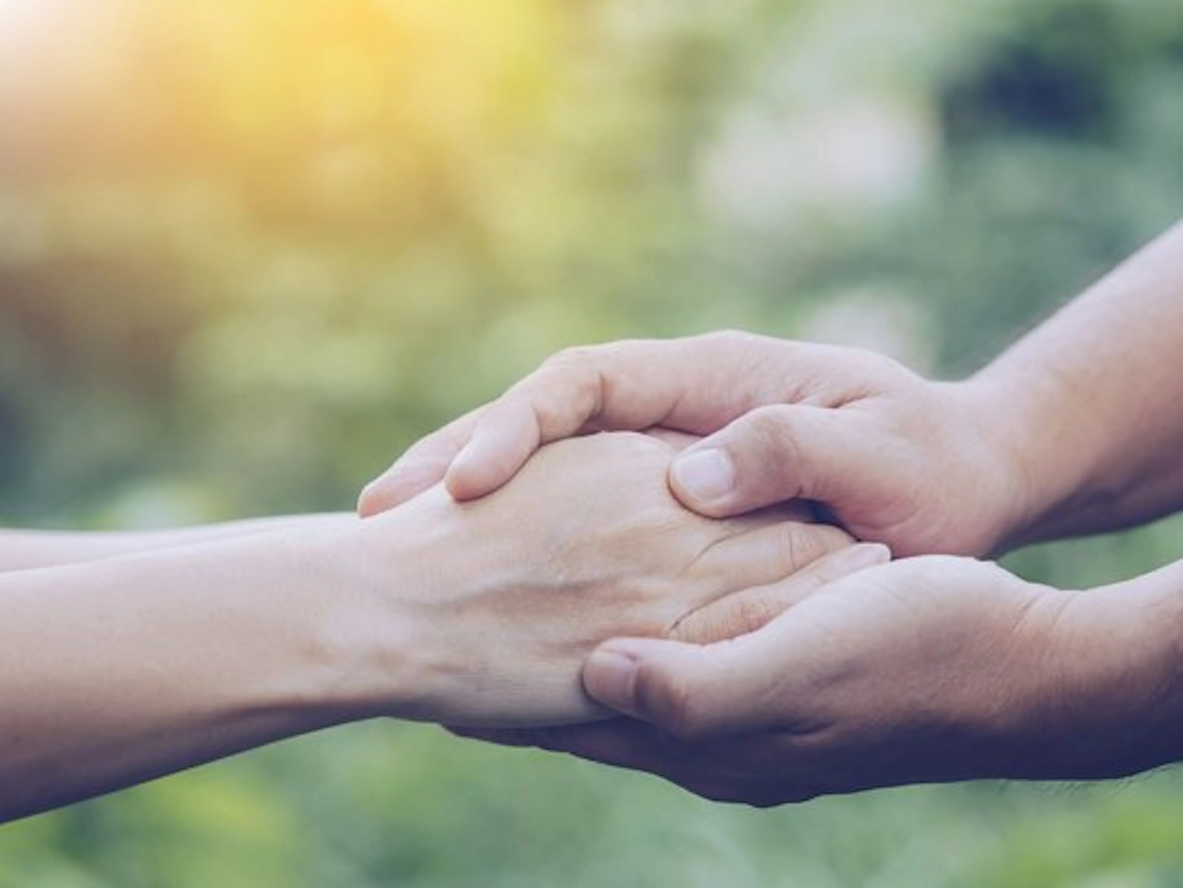 skyrybu-procesas-santuokos-nutraukimas-susikibe-rankos-taikos-sutartis