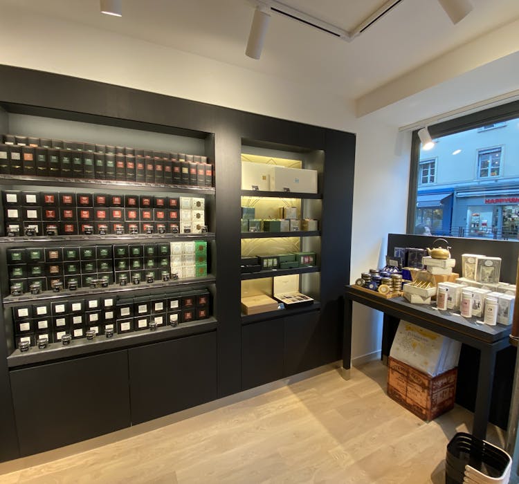 Interior de la tienda de Versailles DAMMANN Frères