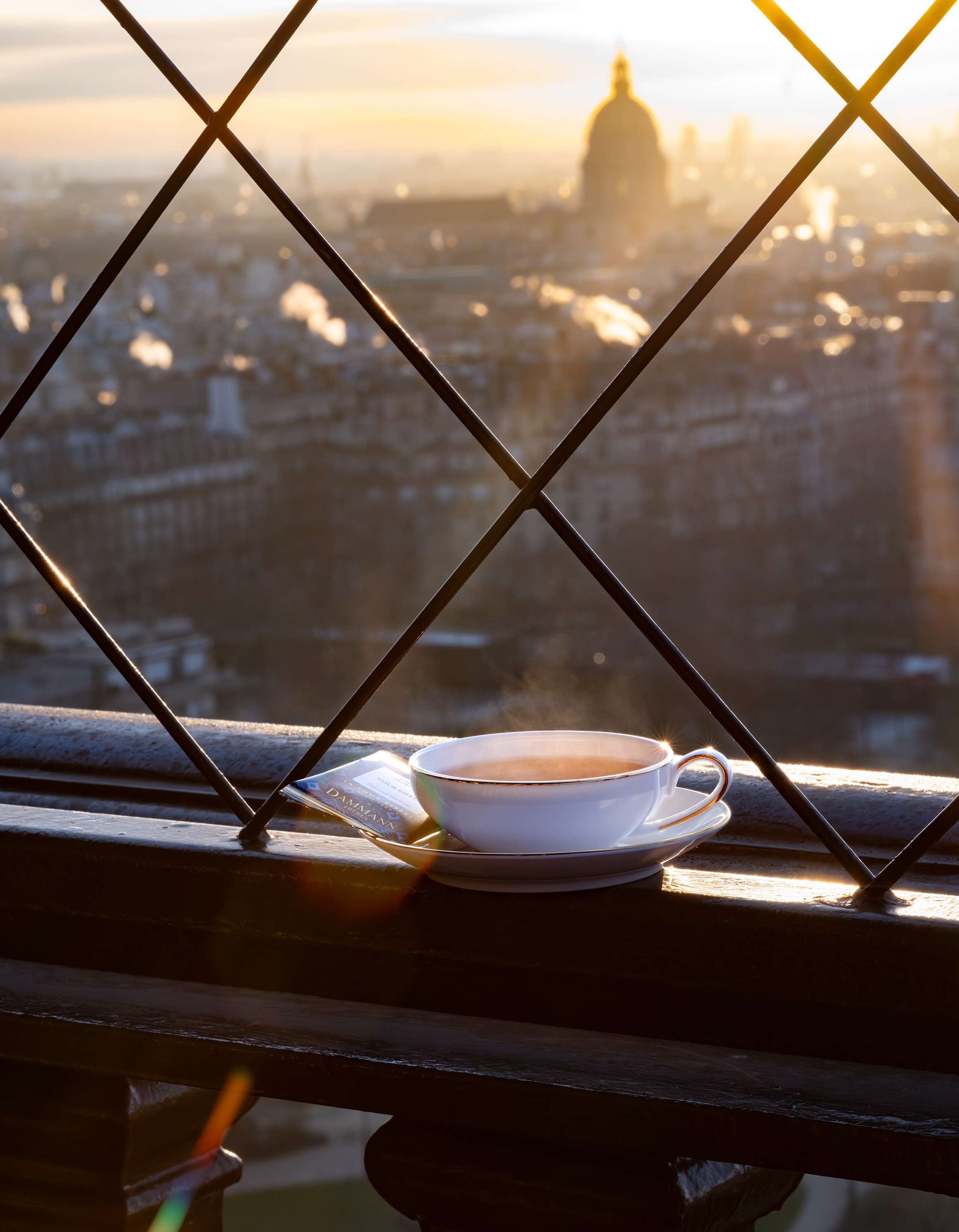 Concorde - Juego de 2 tazas y platitos