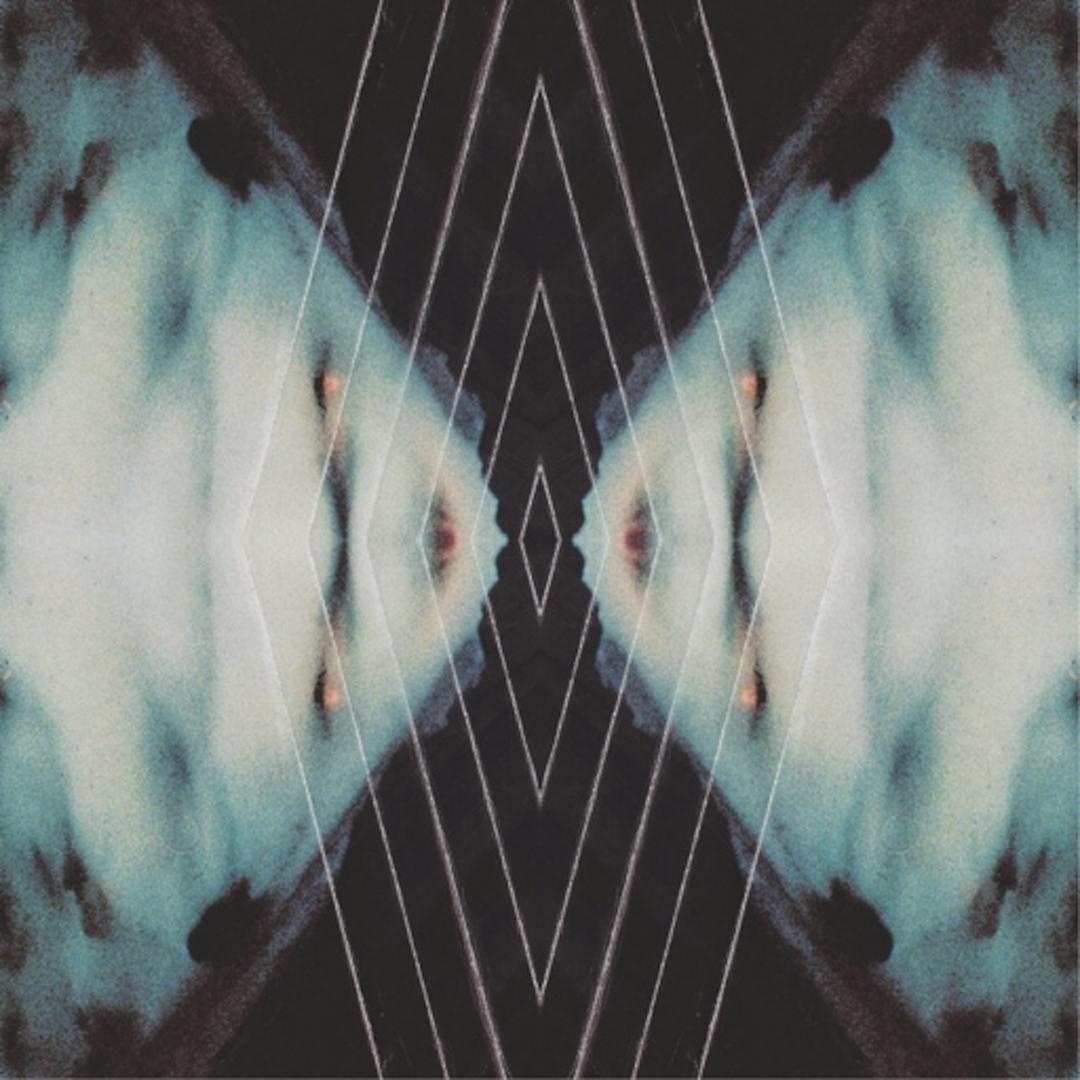 AH046