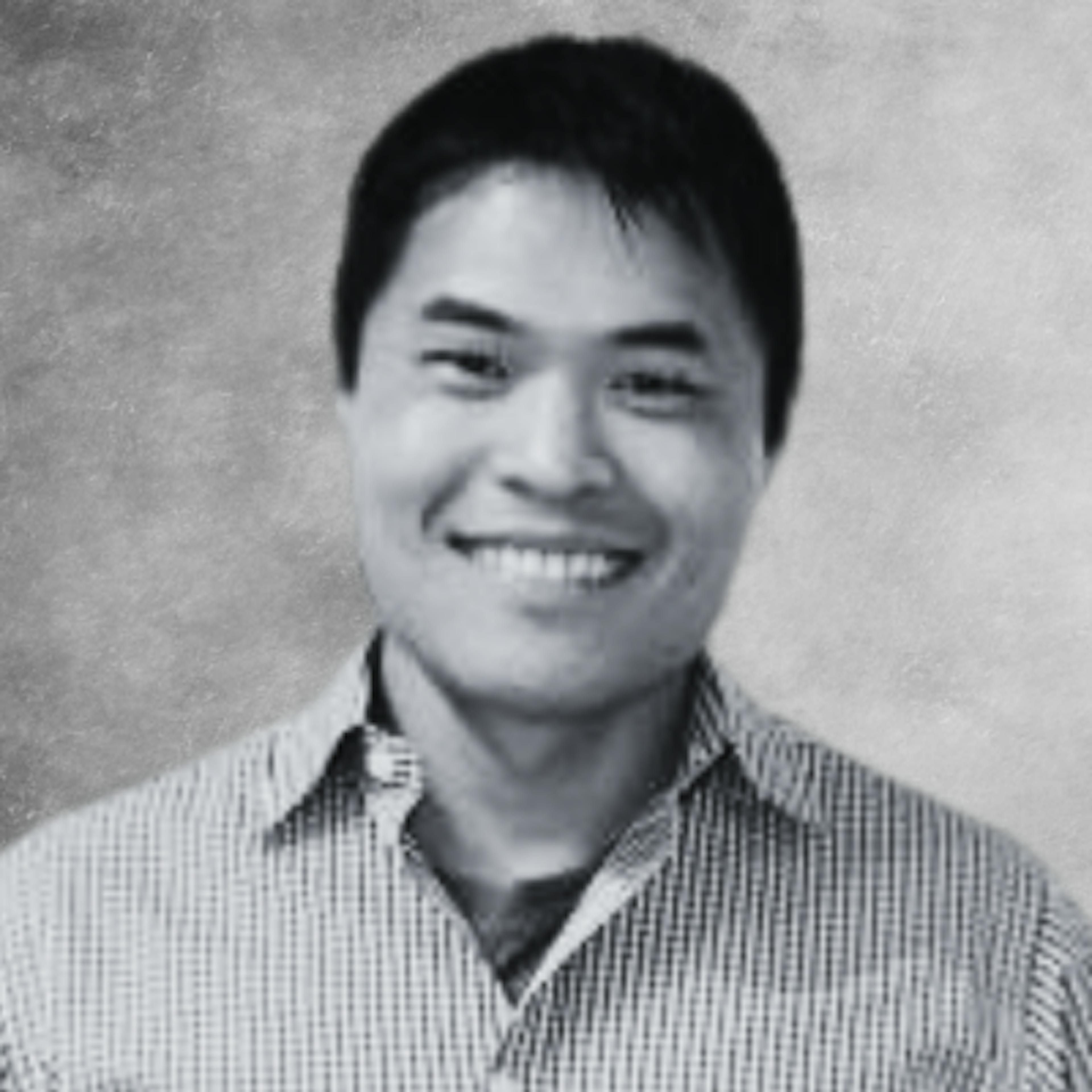 official face forward pic of Peter Kim an advisor on dark alpha capital