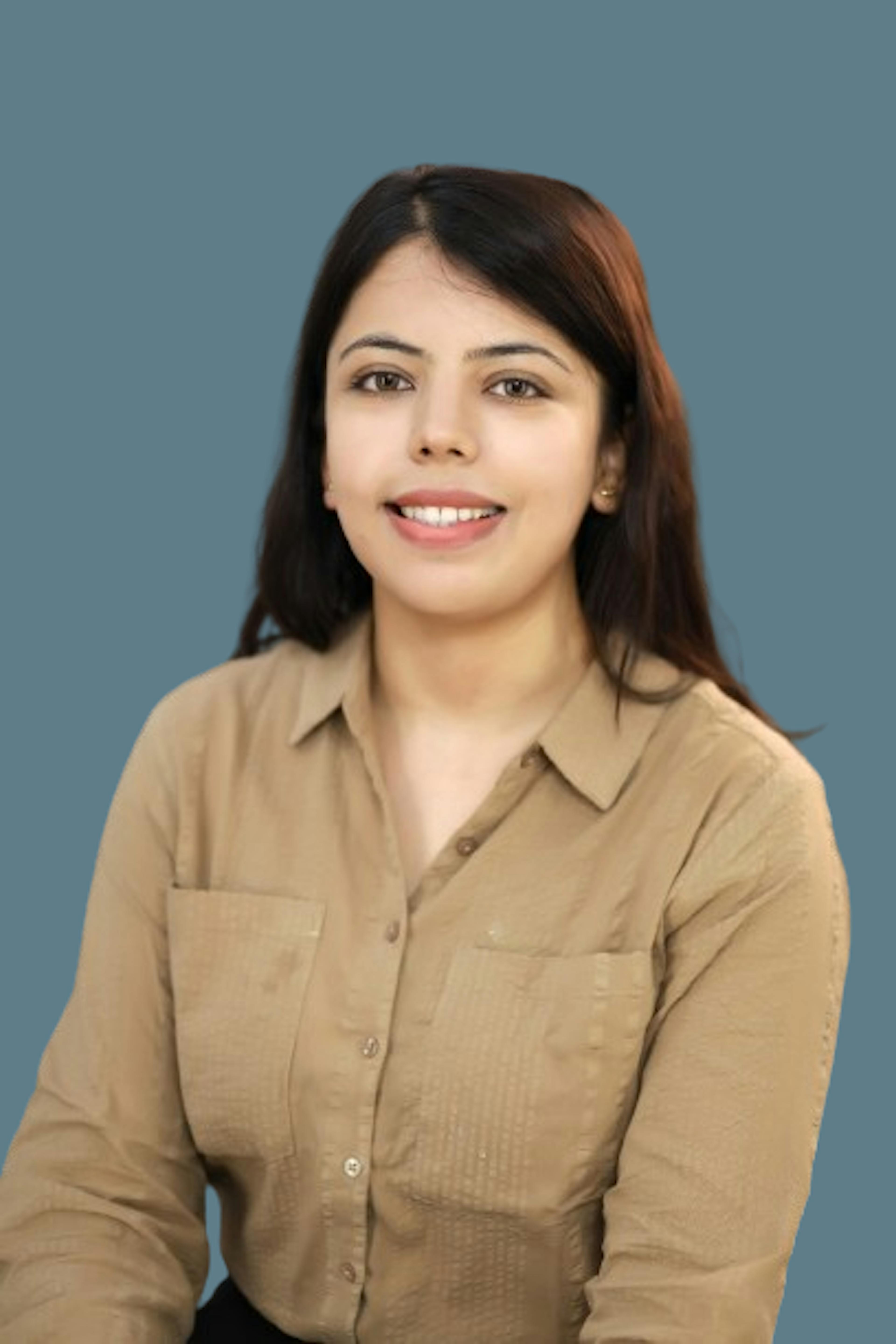 face forward pic of gayatri gupta who is an analyst at dark alpha