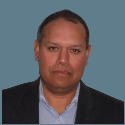 head shot of santanau