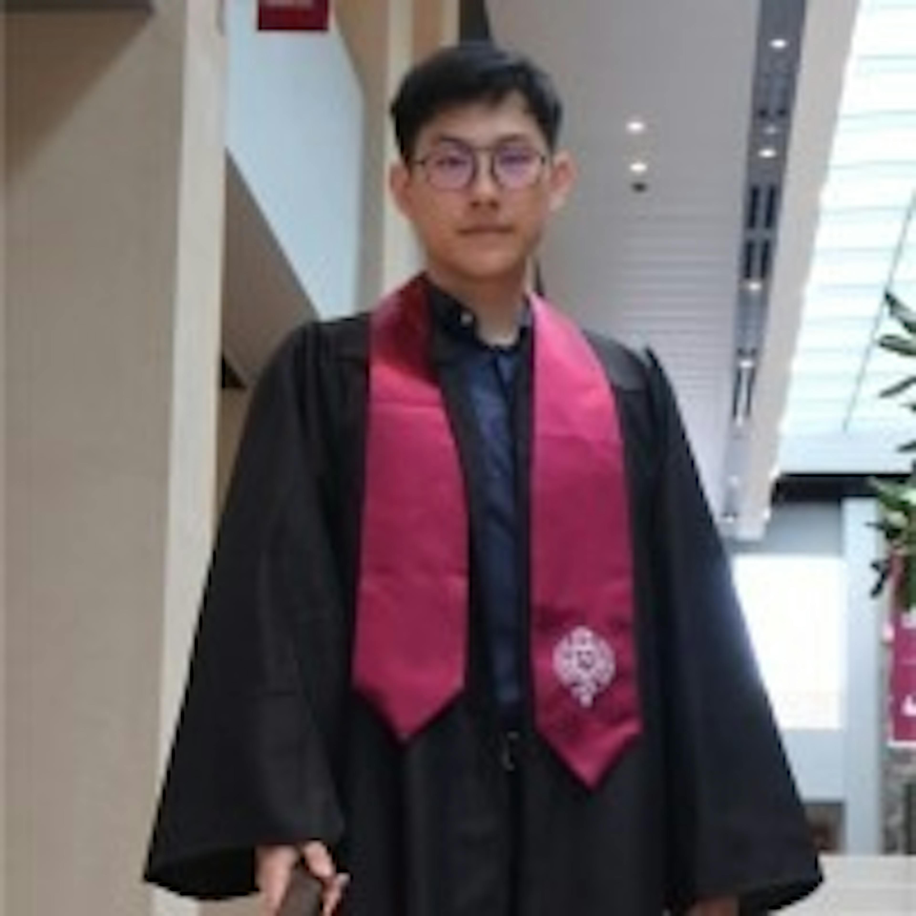 Headshot of Xirui Zhu