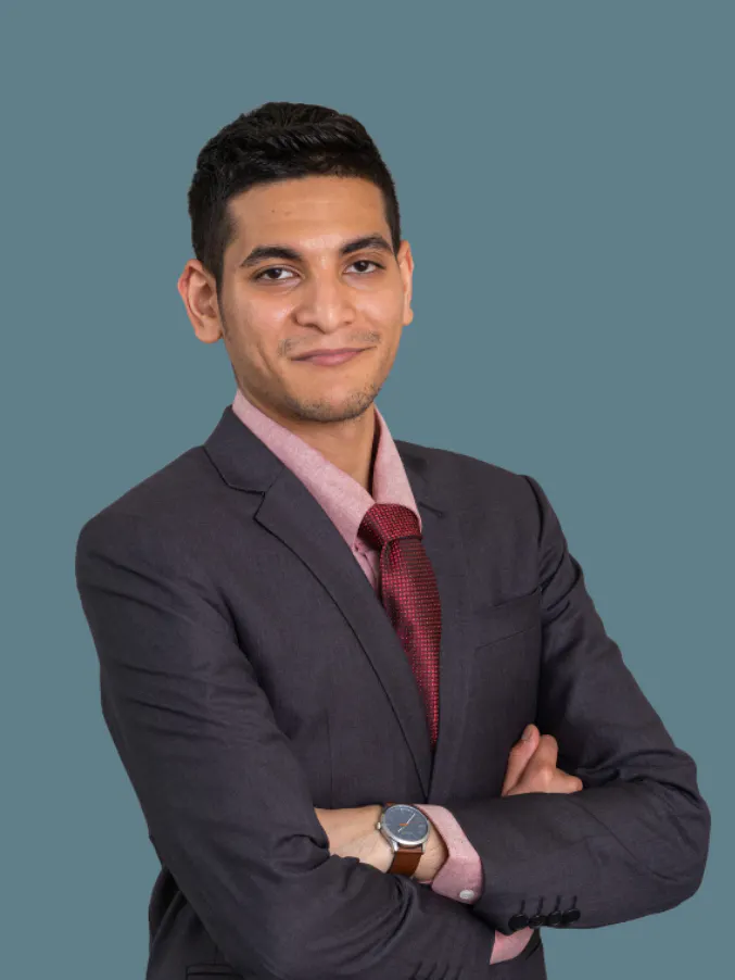 headshot of Gaurav Prasathong