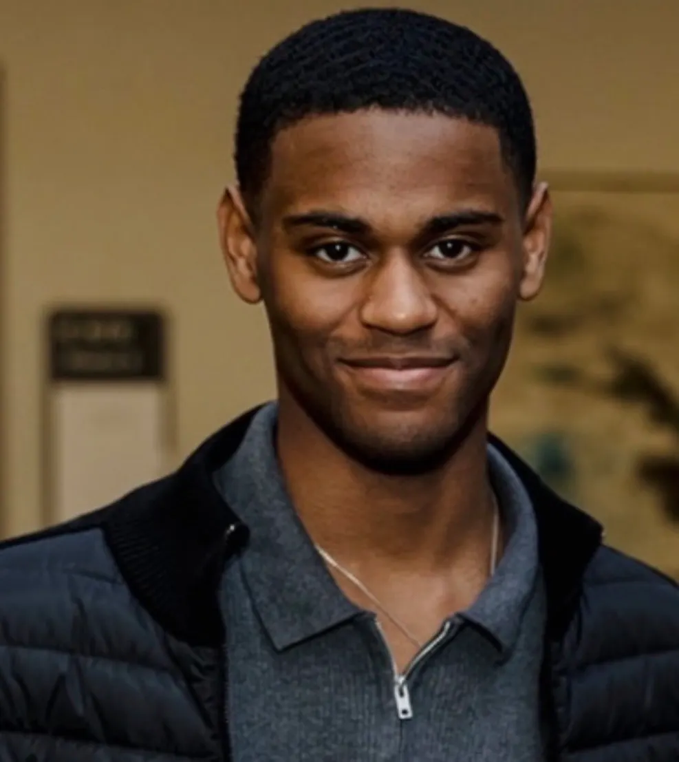 Johnathan Pickens headshot