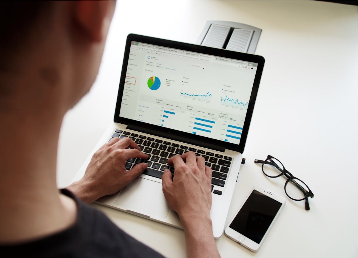 Buy Box Competitive Dynamics with DataHawk Buy Box Tracker