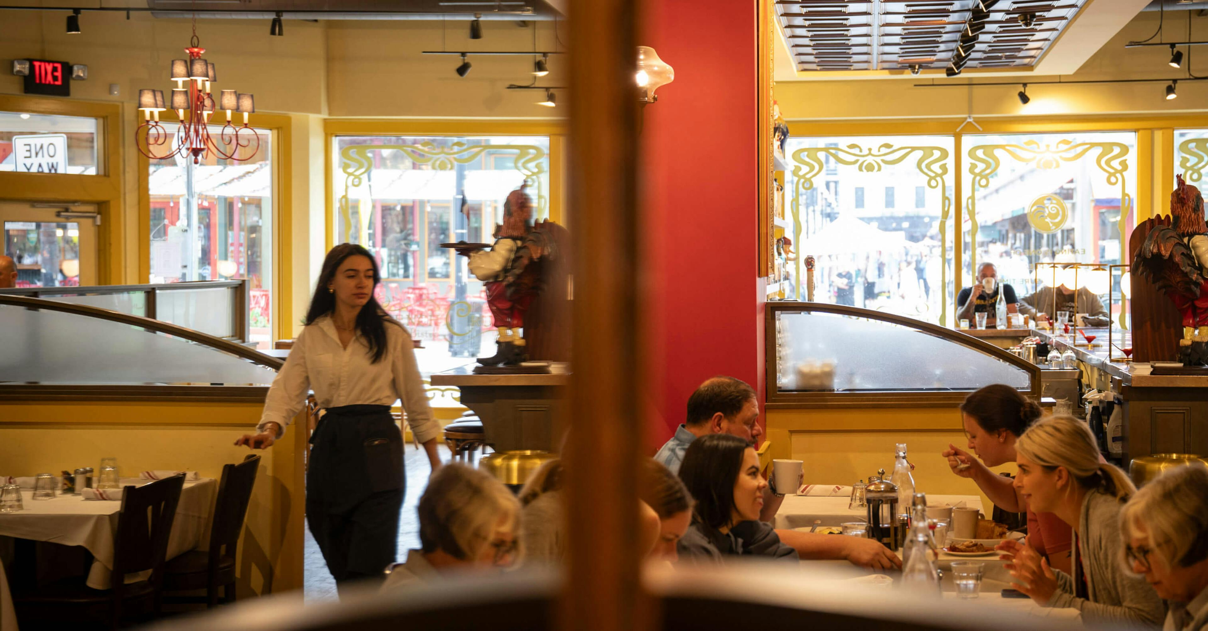 French Crust Bistro Dining Room