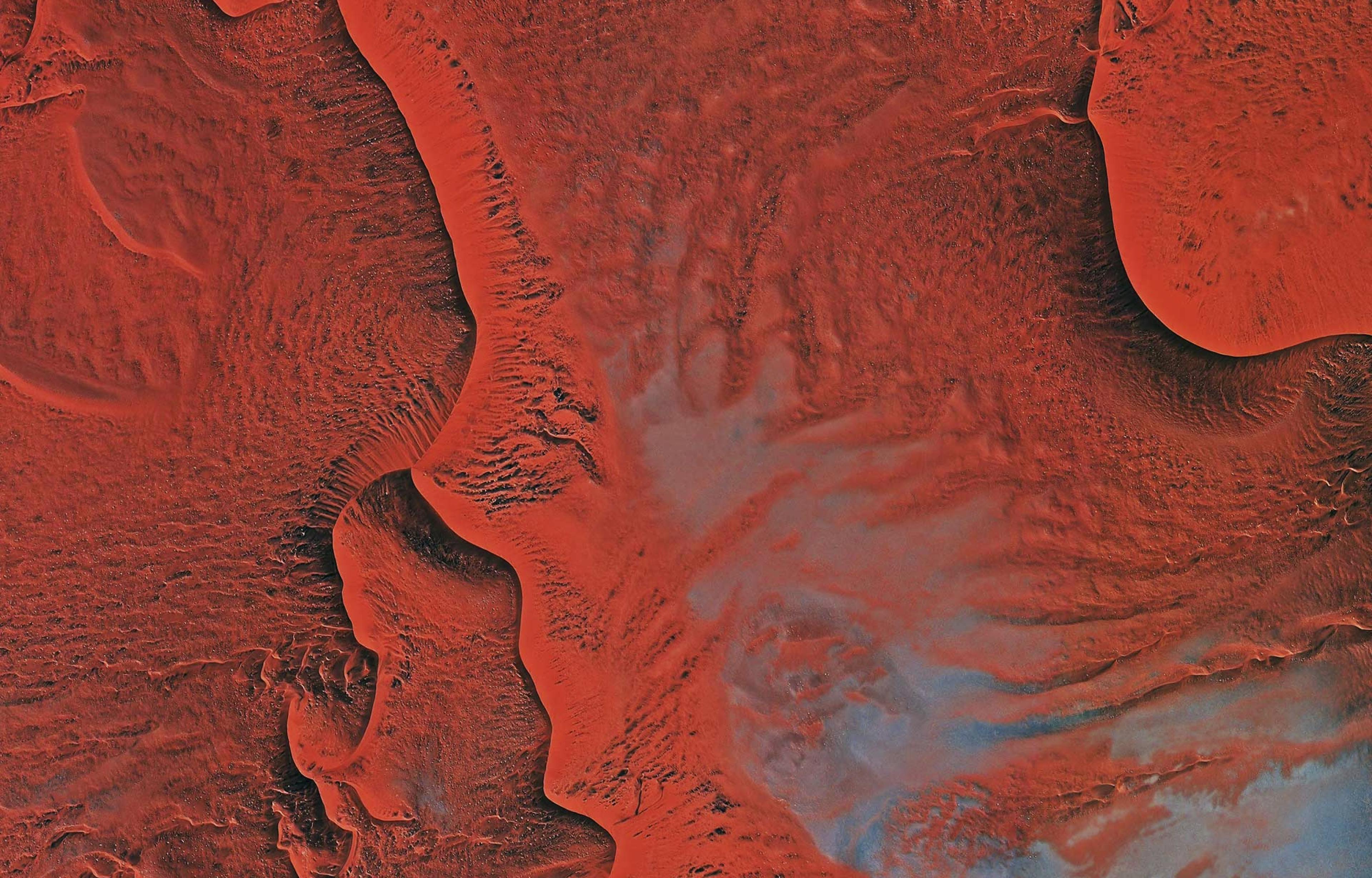Example satellite photography from the SkyFi project.