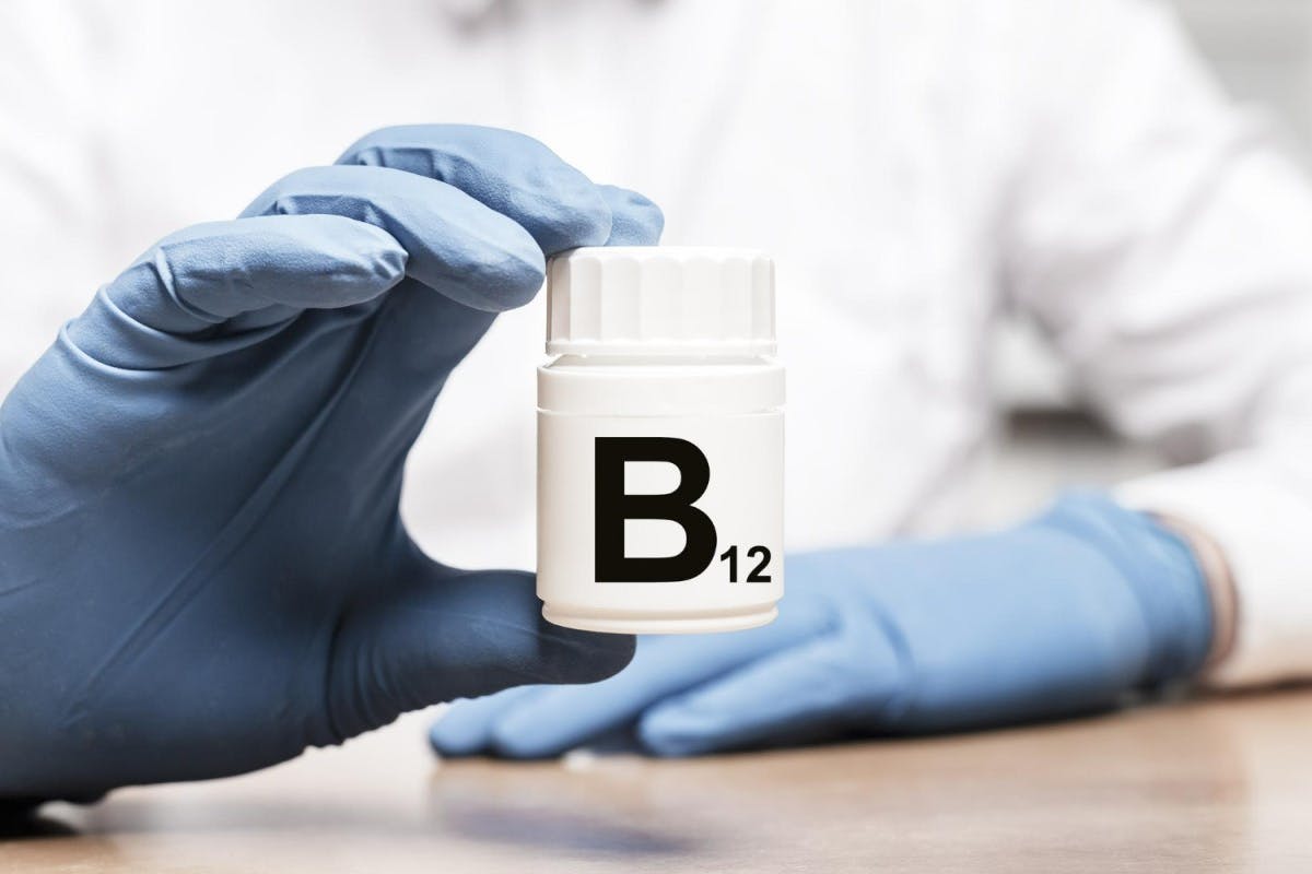 La razón de la deficiencia vitamina B12