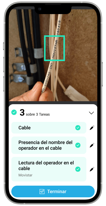La aplicación móvil de Deepomatic muestra el control de calidad de IA en el cable de fibra optica