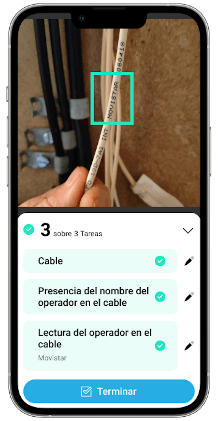 La aplicación móvil de Deepomatic muestra el control de calidad de IA en el cable de fibra optica
