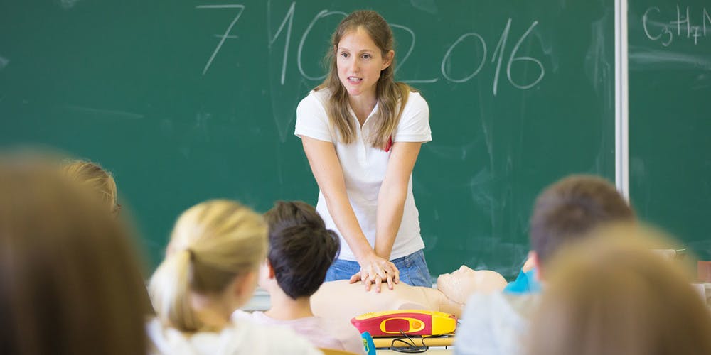 defibrillatore-nelle-scuole