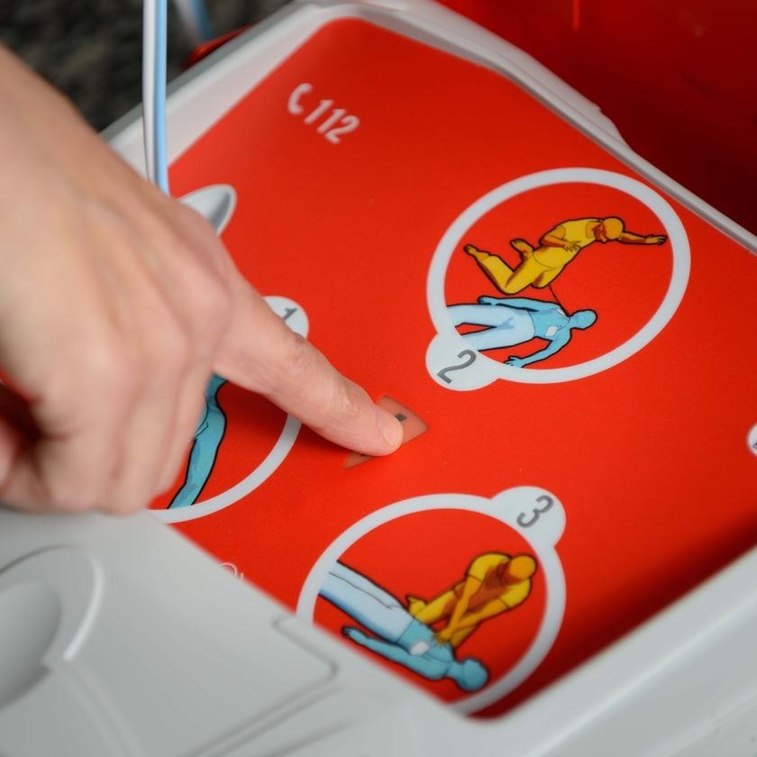 defibrillatore automatico esterno dae