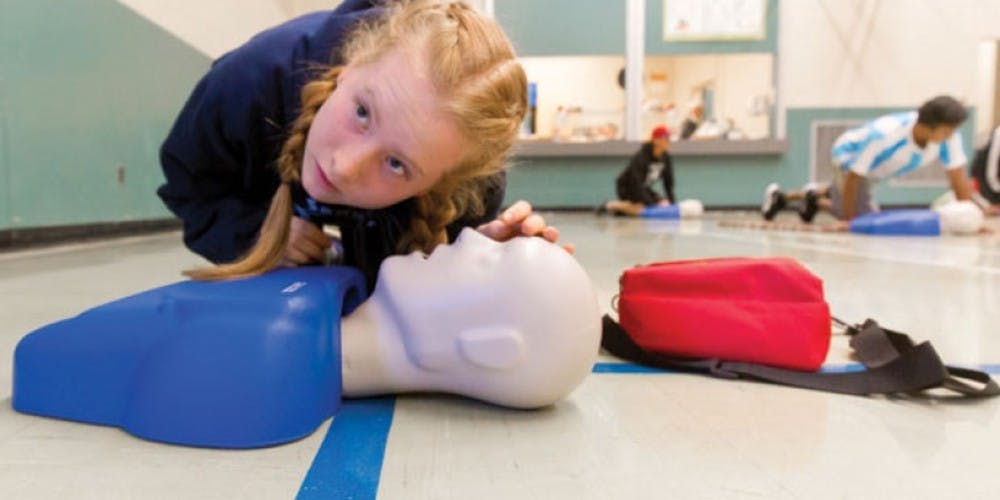 defibrillatore-nelle-scuole