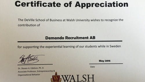 Forskare från Walsh University besökte Demando