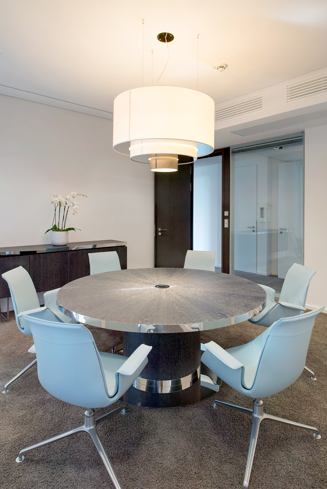 Firmeneinrichtung für Rechts- und Steuerberatungsgesellschaft