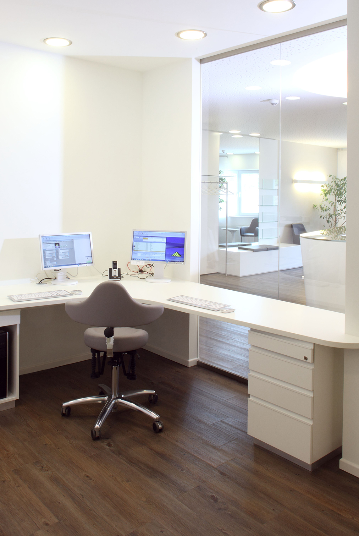 Praxiseinrichtung für Zahnarztpraxis mit Spezialisierung auf Prophylaxe und Angstprophylaxe