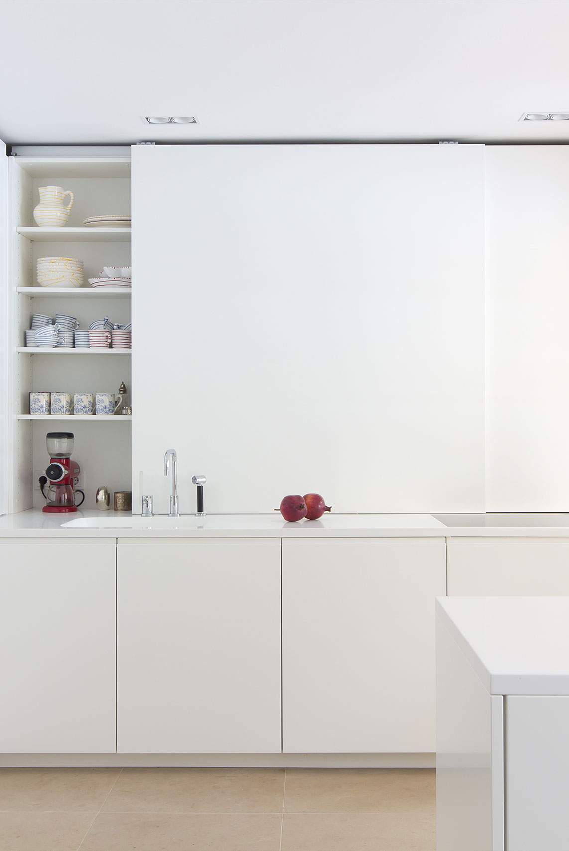 Wohnungseinrichtung und Küchen für Wohnhaus Tizianstraße
