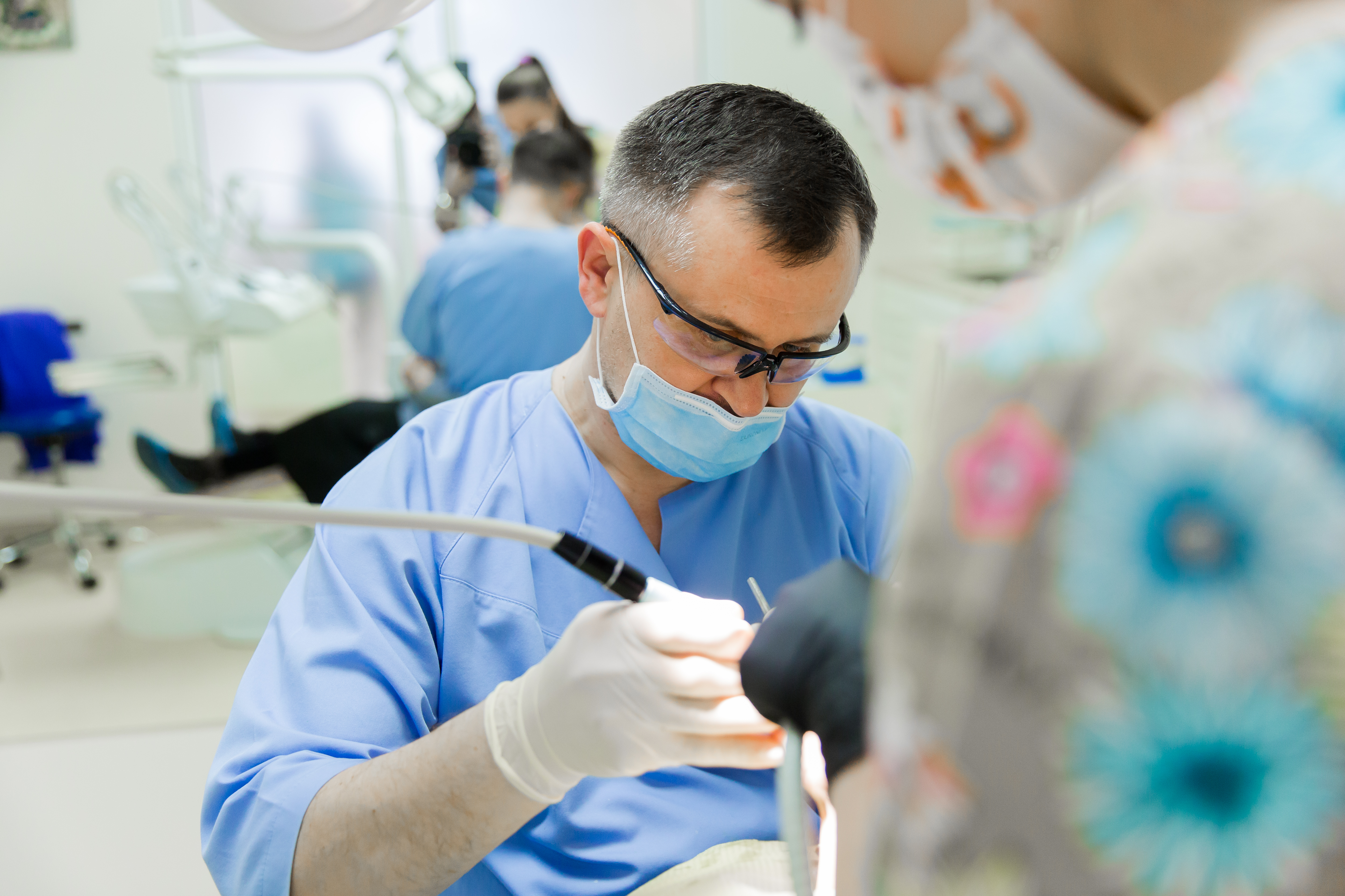 Cabinet stomatologic Galați Dr Țugui Radu