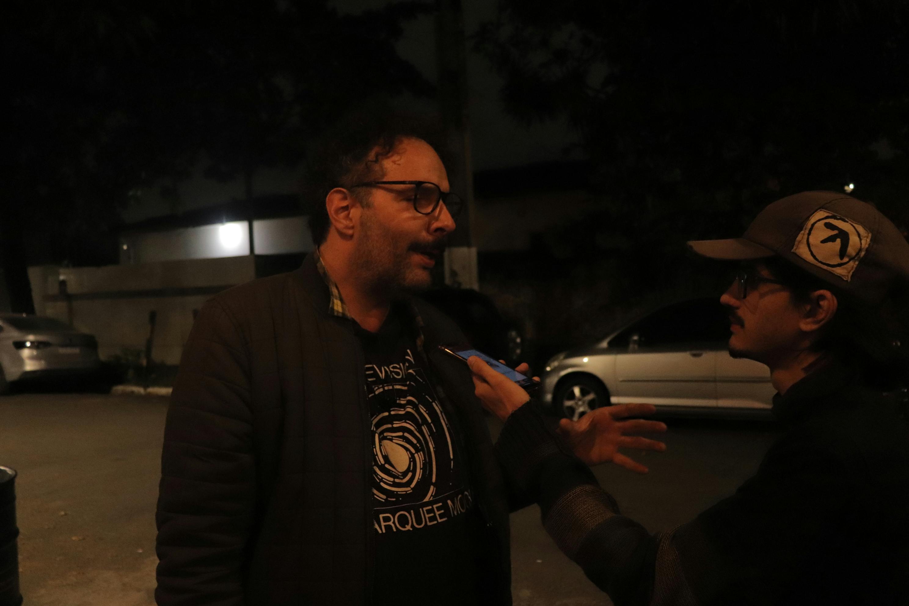 homem entrevista