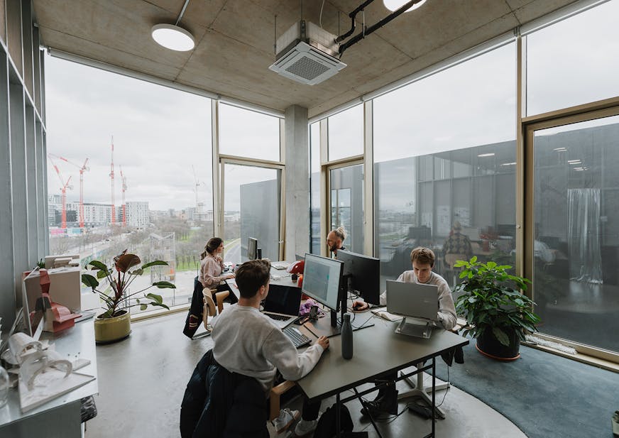 Workspace options for teams from 2 to 50 people