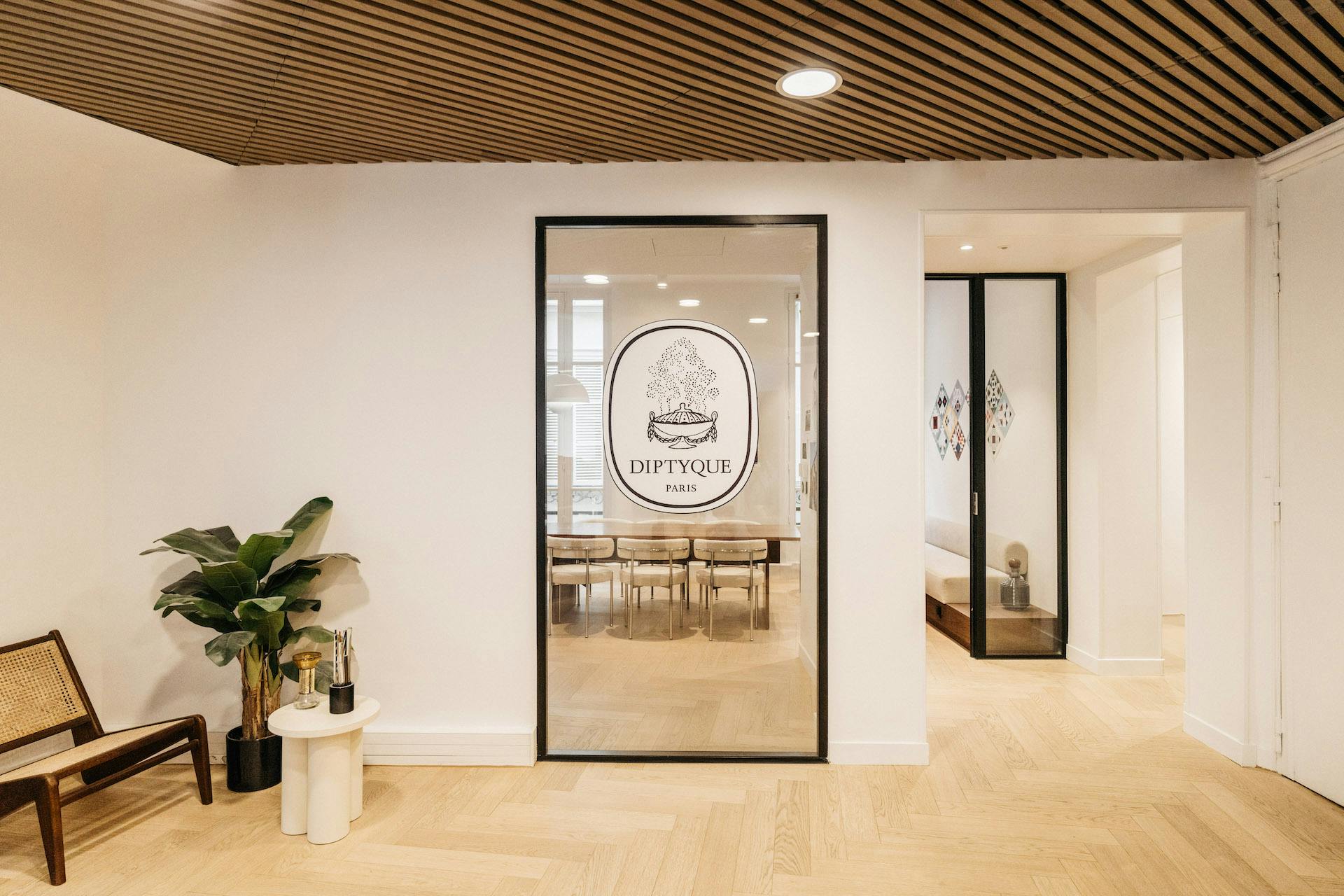 Diptyque choisit Deskeo pour ses nouveaux bureaux à Paris