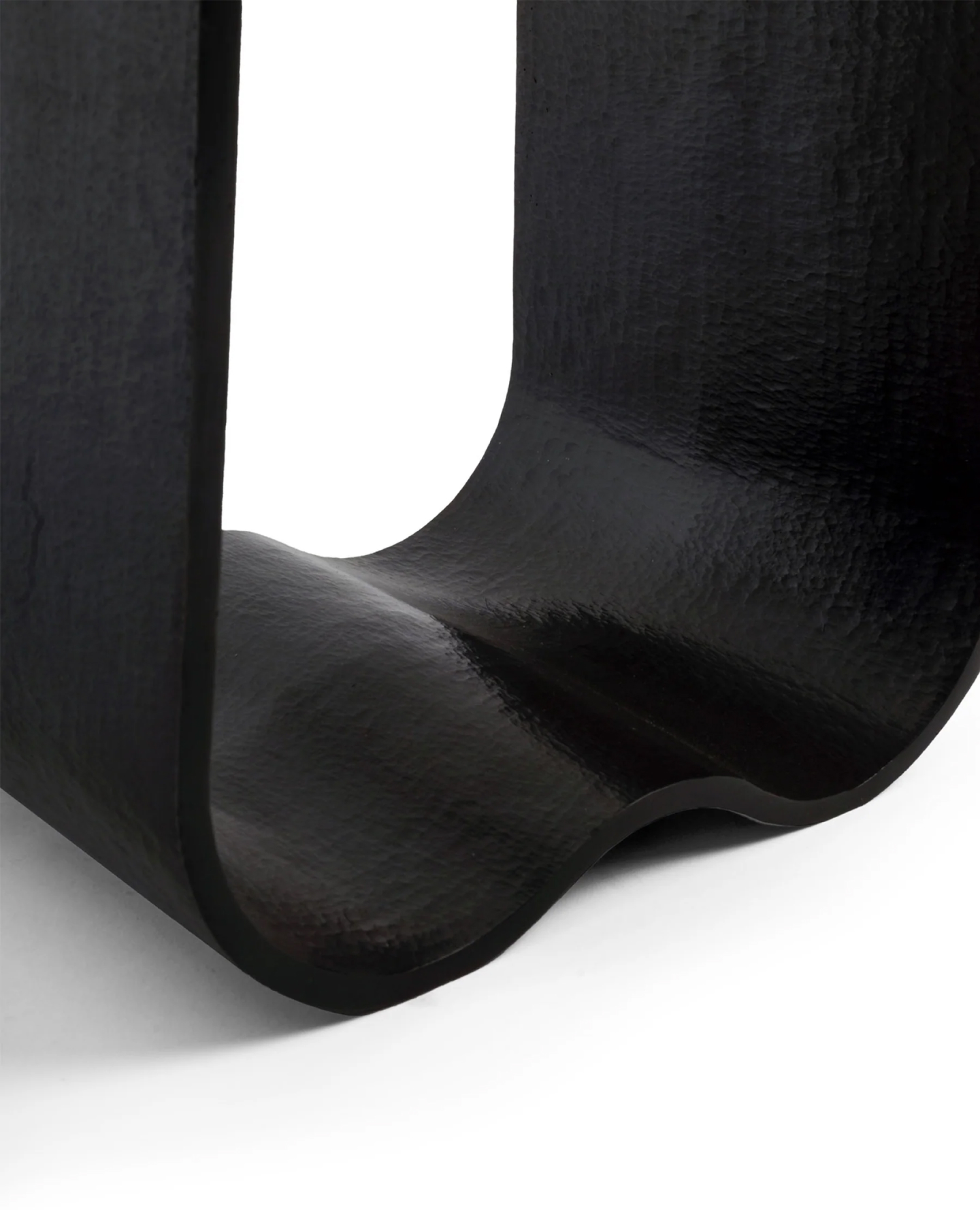de sousa hughes liaigre bocca floor lamp base detail