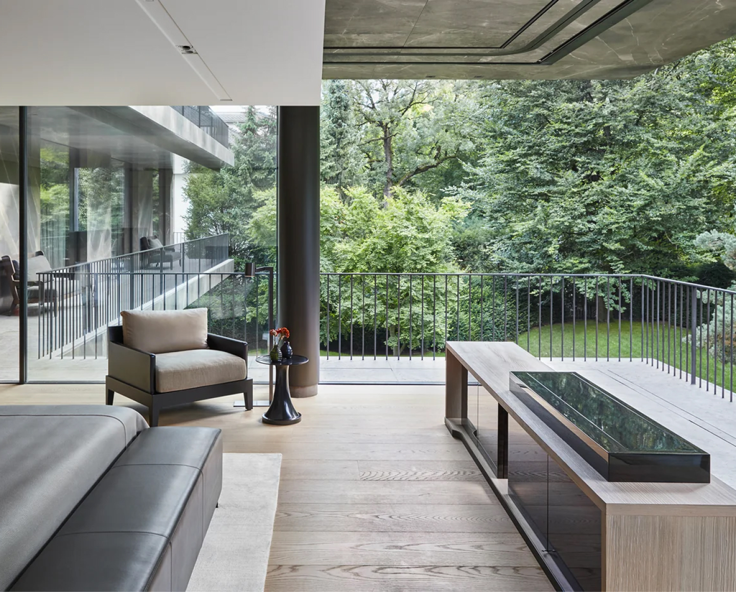 de sousa hughes liaigre opium lounge chair studio liaigre interior 2