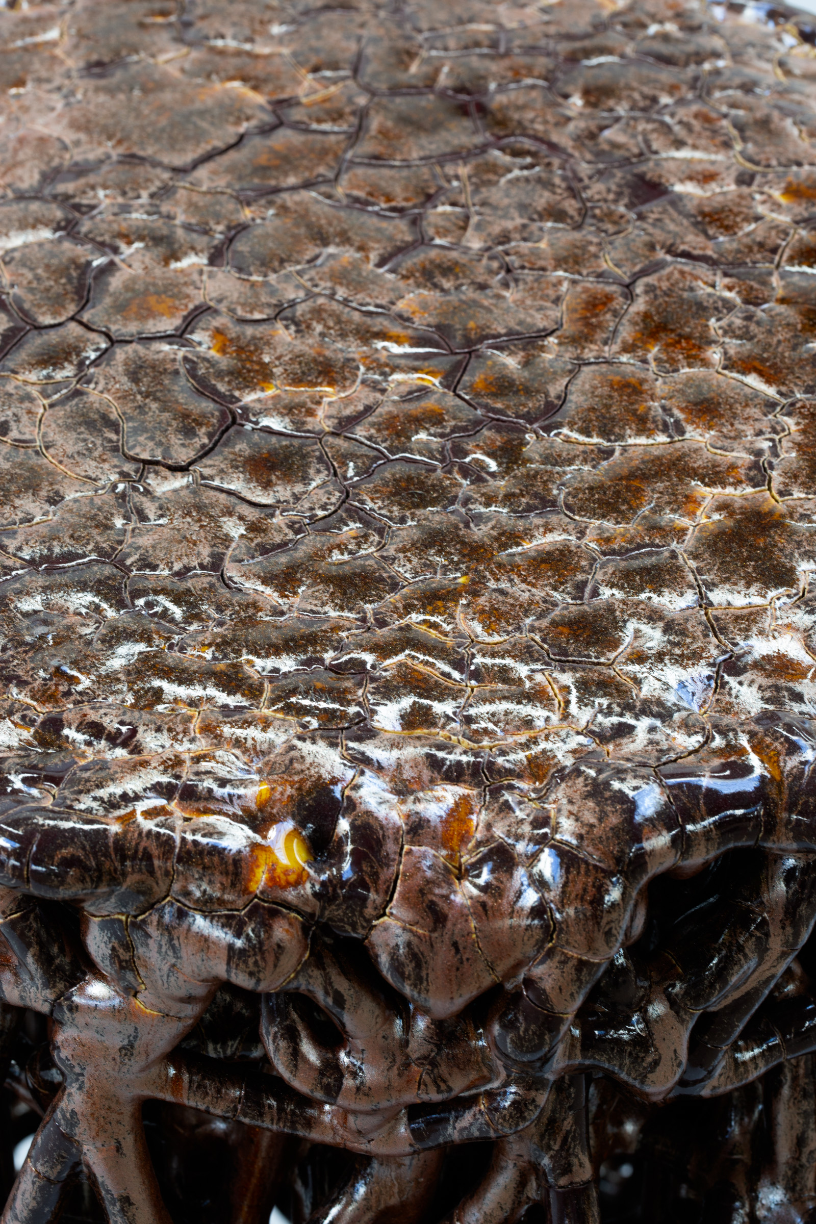 de sousa hughes Scott Daniel Design Ceramic Mangrove Table 14x23 Metallic Copper top detail