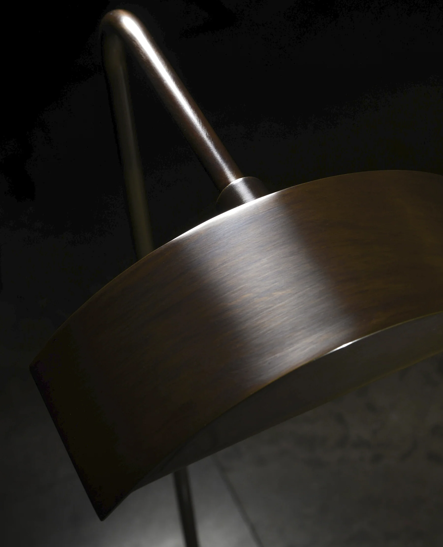 AeE9euLTX de sousa hughes liaigre cl4 floor lamp detail