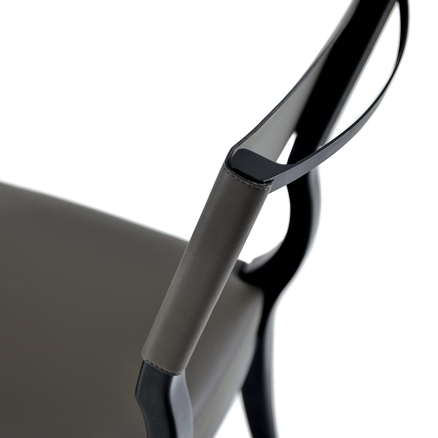 de sousa hughes liaigre jumping chair detail