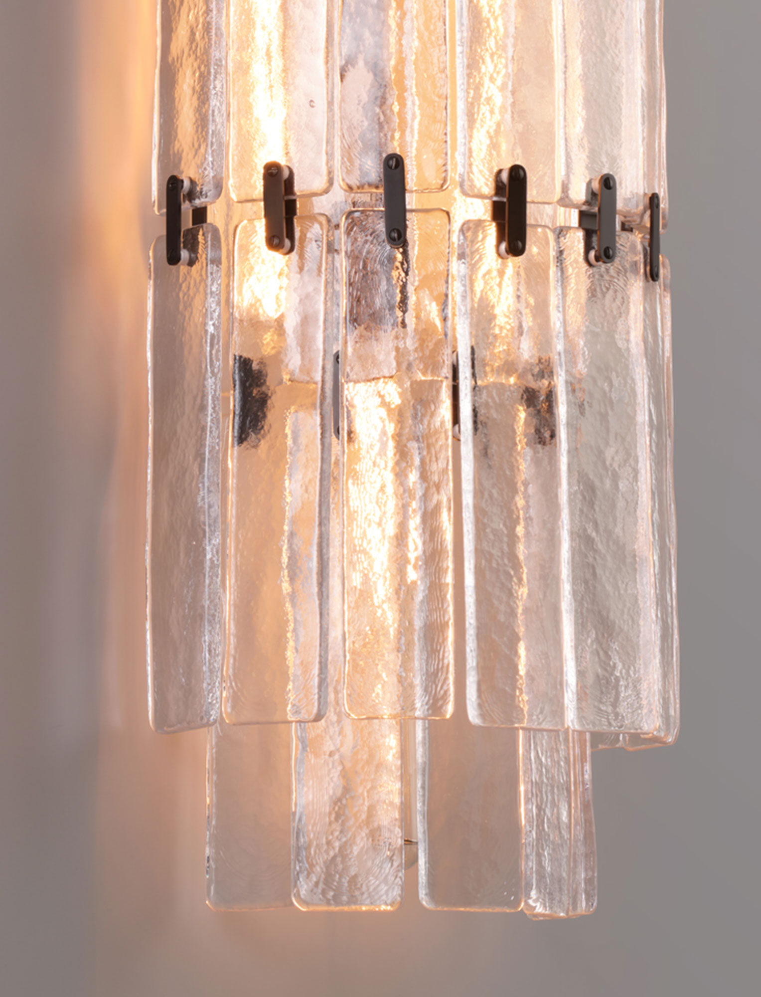 de sousa hughes Jonathan Browning Lacombe tall sconce 03